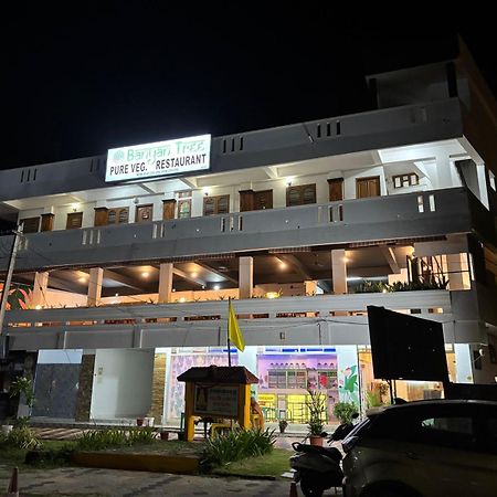 Banyan Tree Samudra Hotel Kovalam Buitenkant foto