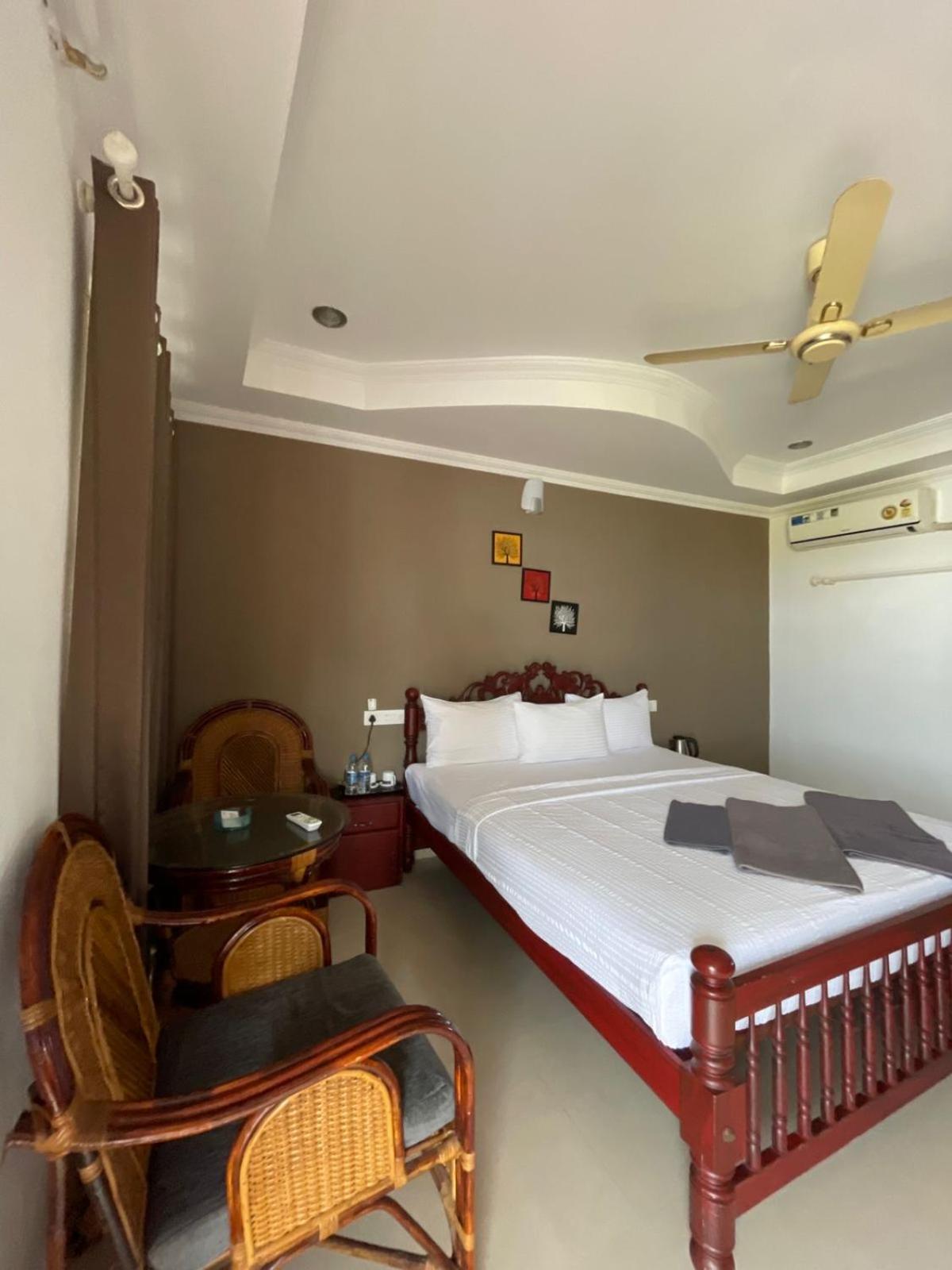 Banyan Tree Samudra Hotel Kovalam Buitenkant foto