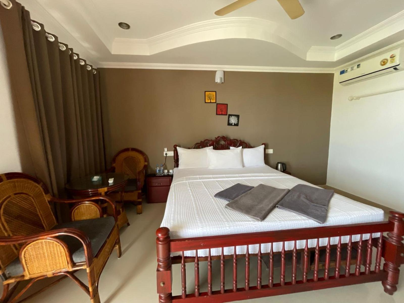 Banyan Tree Samudra Hotel Kovalam Buitenkant foto